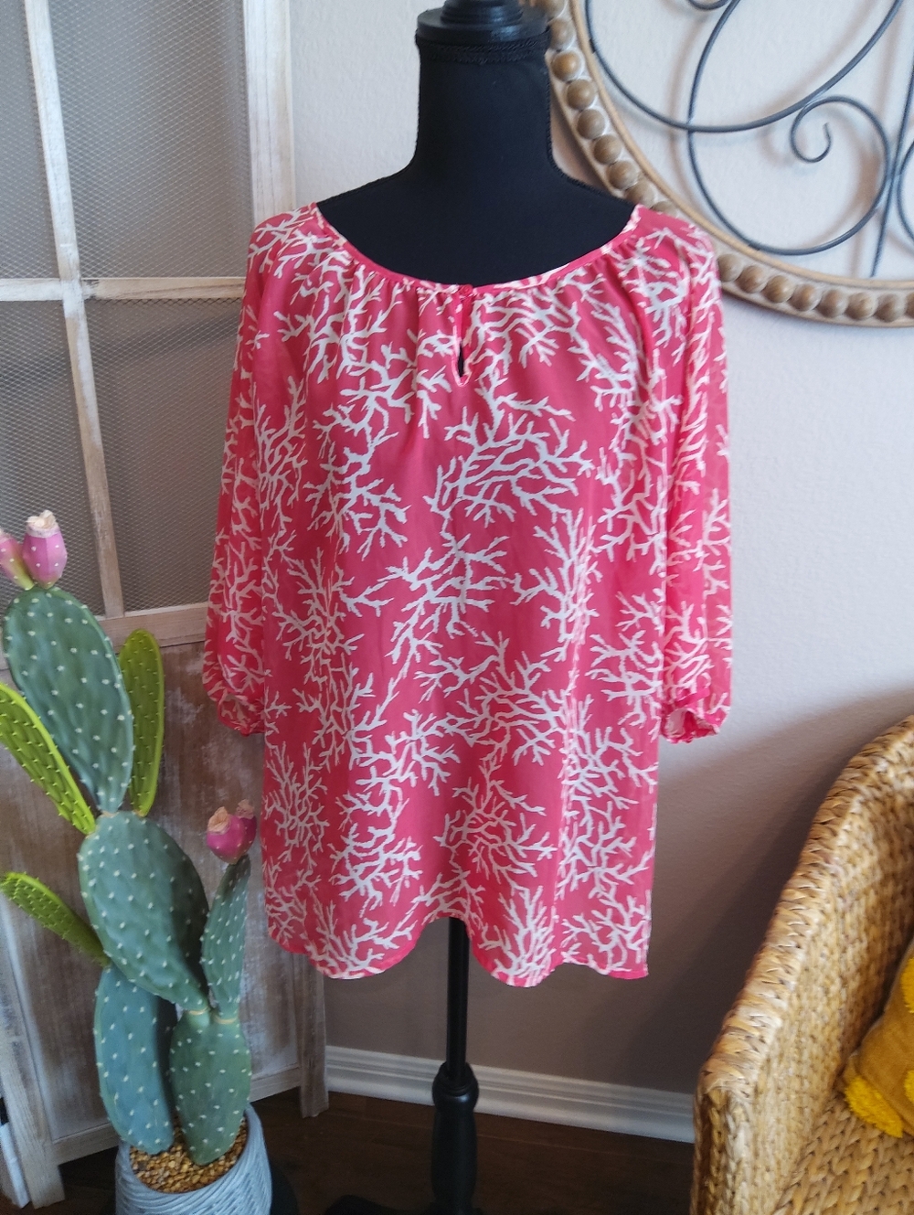 Daisy Fuentes Pink Coral-Print Scoop Neck Tunic